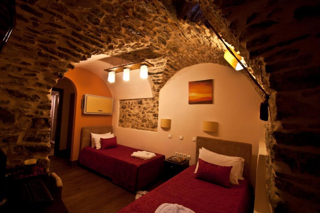Medieval Castle Mesta Room photo