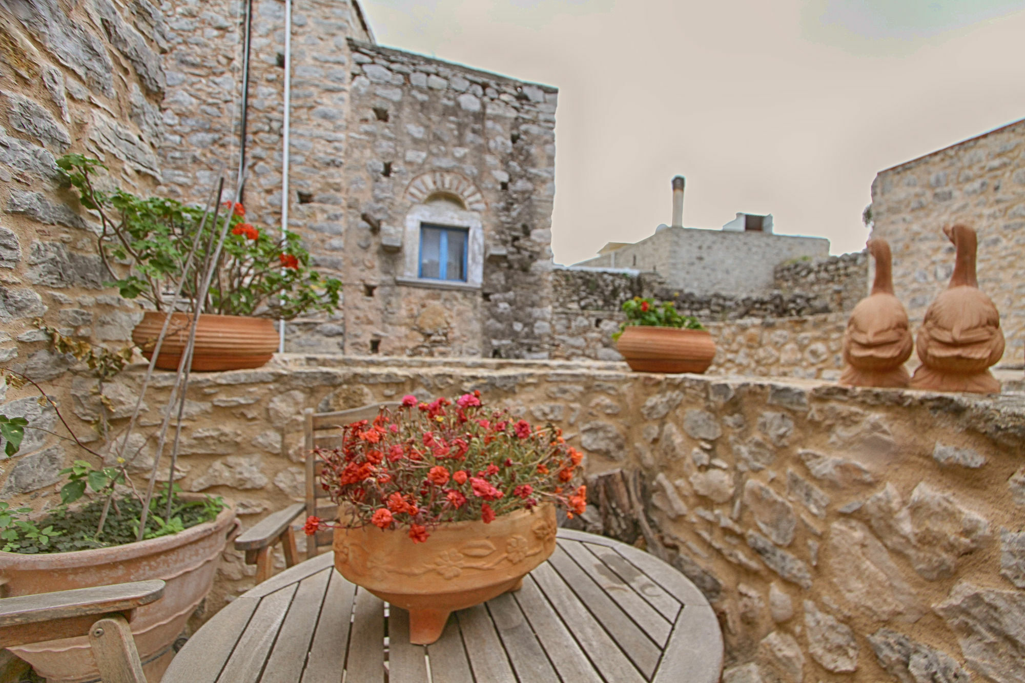 Medieval Castle Mesta Exterior photo